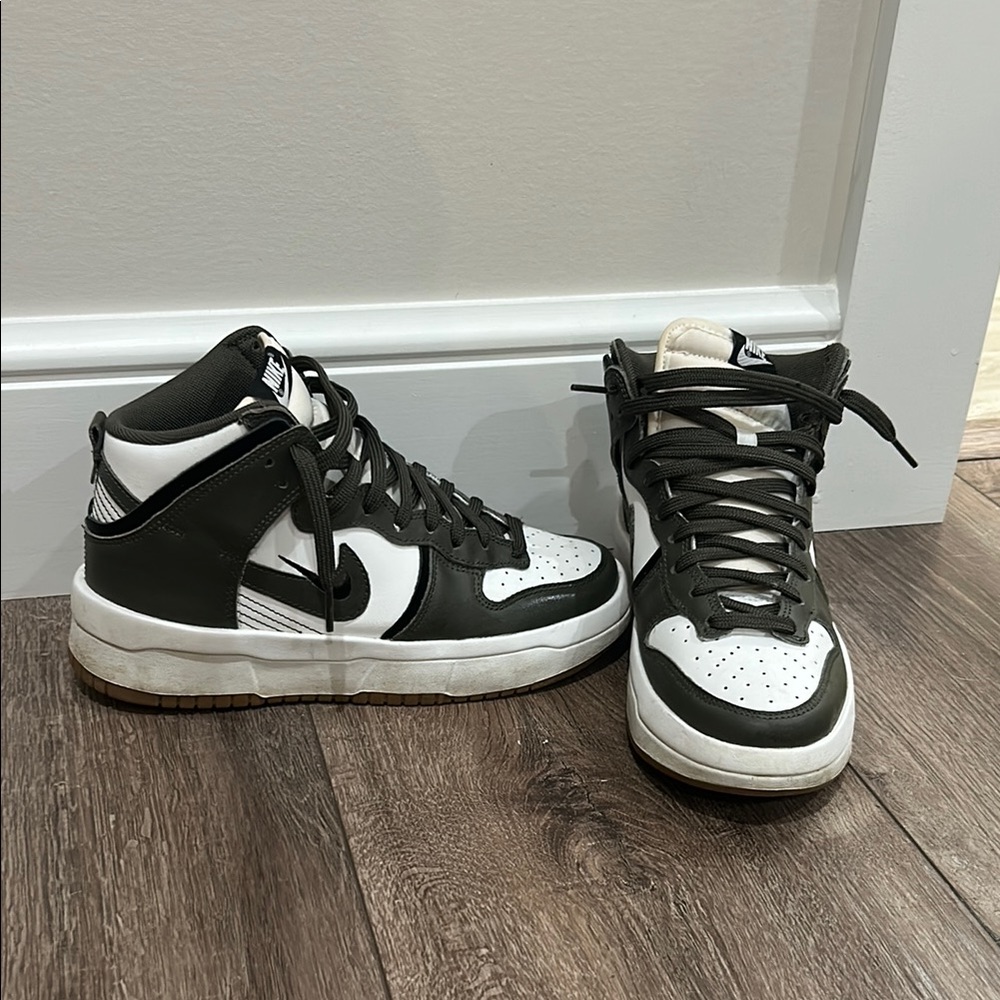Nike double swoosh dunks